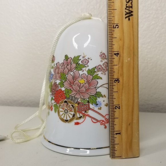 Vintage 1984 Porcelain Wind Chime Flower Cart Design Gold Trim Original Box 5.5" - Picture 5 of 9